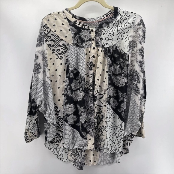 Maeve Tops - Anthropologie Maeve Popover Mixed Media 3/4 Sleeve Printed Top Size Small